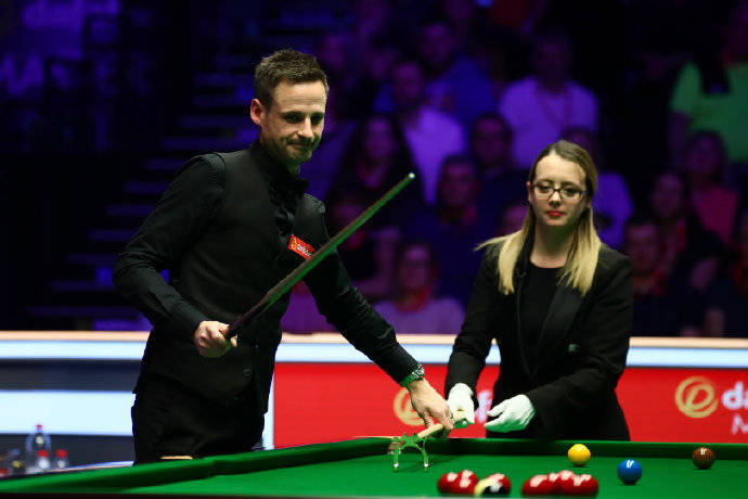 将为网球运 将为网球运