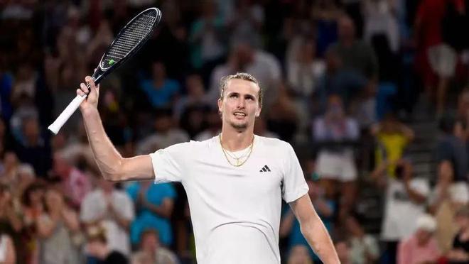 后防线的稳 后防线的稳